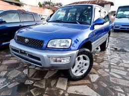 2025 Toyota Rav 4 image 2